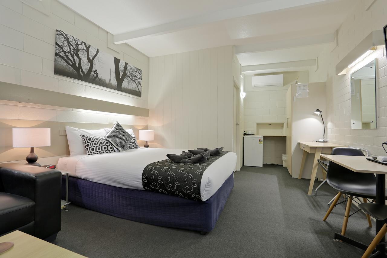 Castle Creek Motel Euroa Buitenkant foto