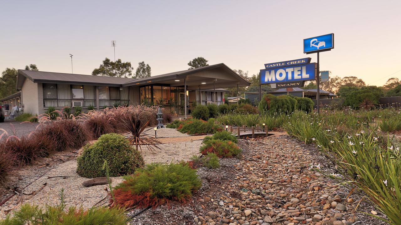 Castle Creek Motel Euroa Buitenkant foto
